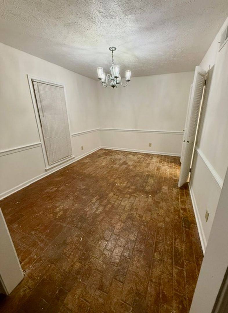 Townhouse for rent at 2066 Rexford Rd, Montgomery, AL 36116