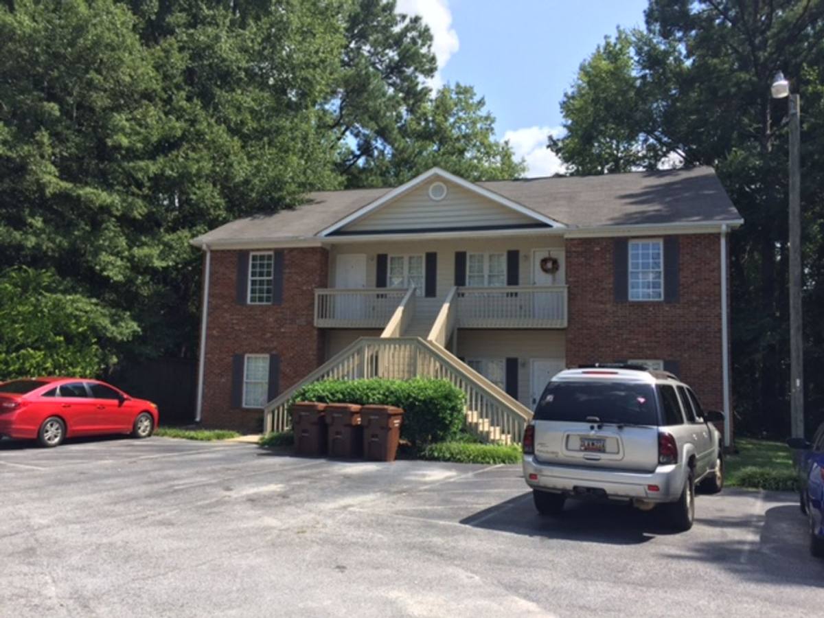 Apartment for rent at 101-115 Jasmine Court, Greenwood, SC 29649