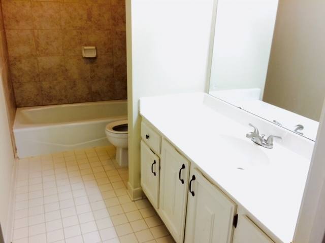 Apartment for rent at 8660 Edney Ridge Dr, Cordova, TN 38016