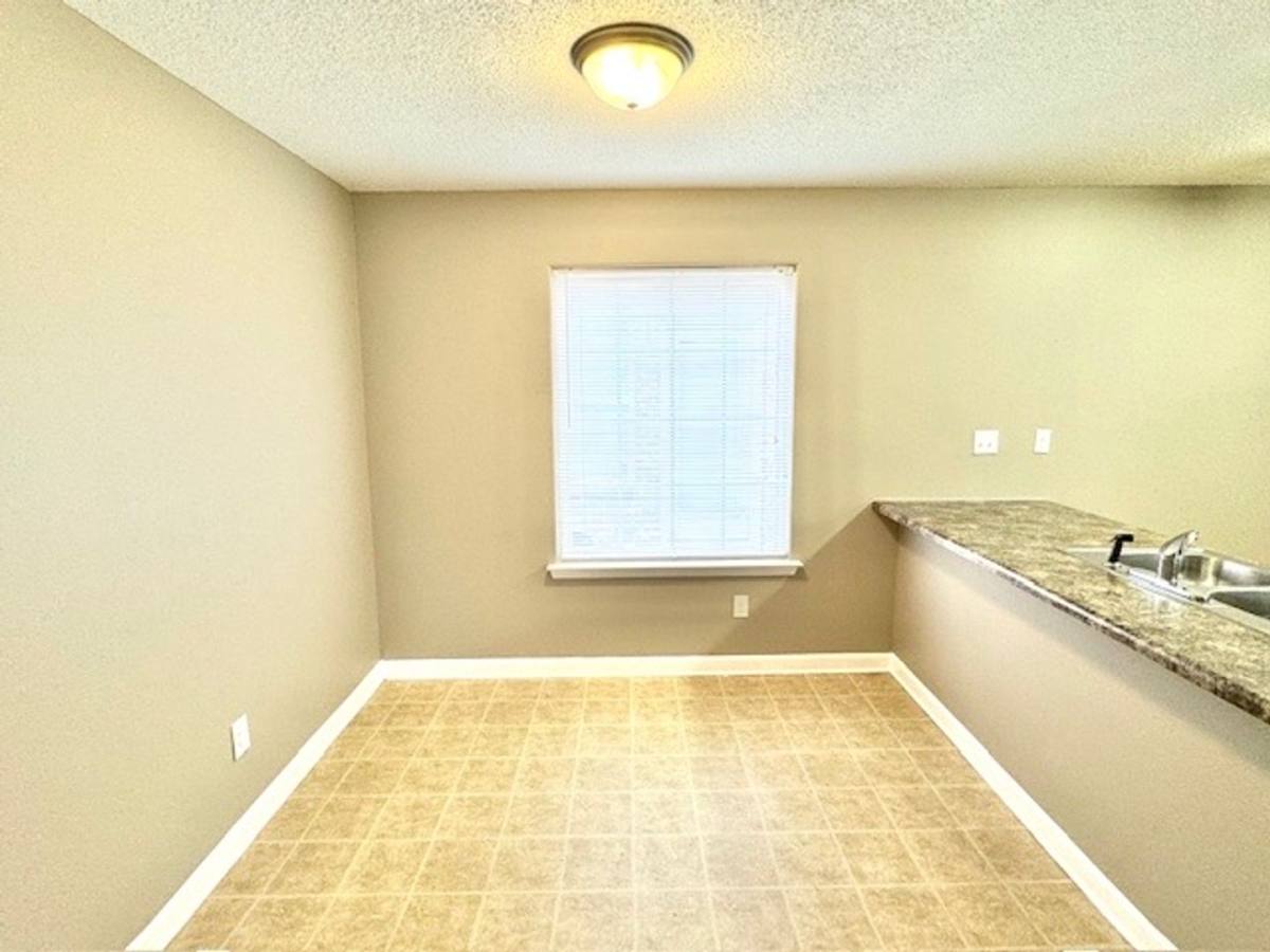 Apartment for rent at 7902 N Rushmeade Circle, Memphis, TN 38125