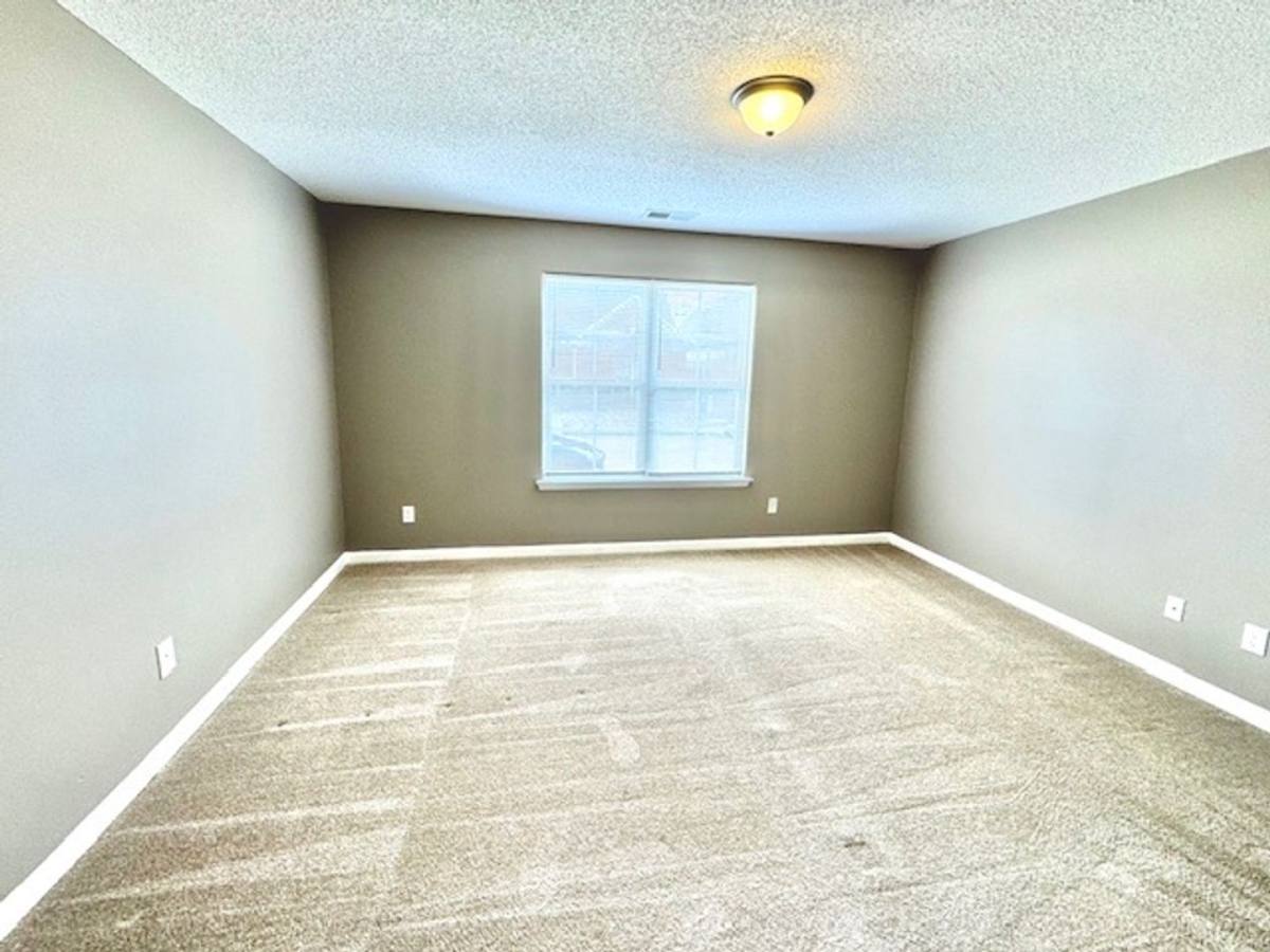 Apartment for rent at 7902 N Rushmeade Circle, Memphis, TN 38125