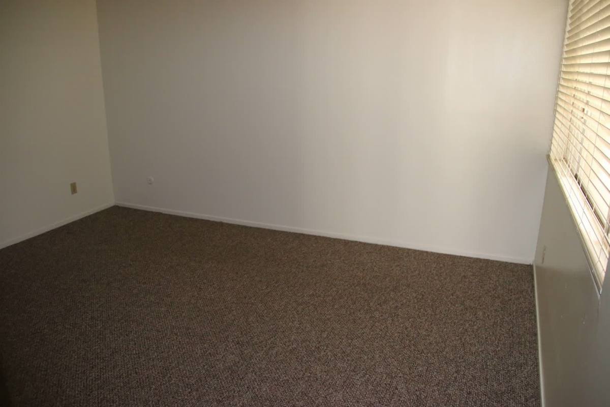 Apartment for rent at 205-207 N Hall St, Visalia, CA 93291