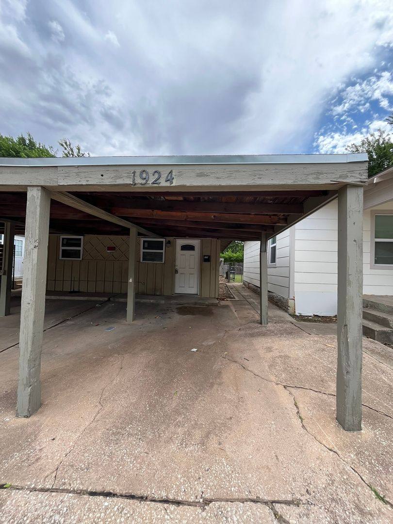 Apartment for rent at 2330 NW 19th St, Oklahoma City, OK 73107