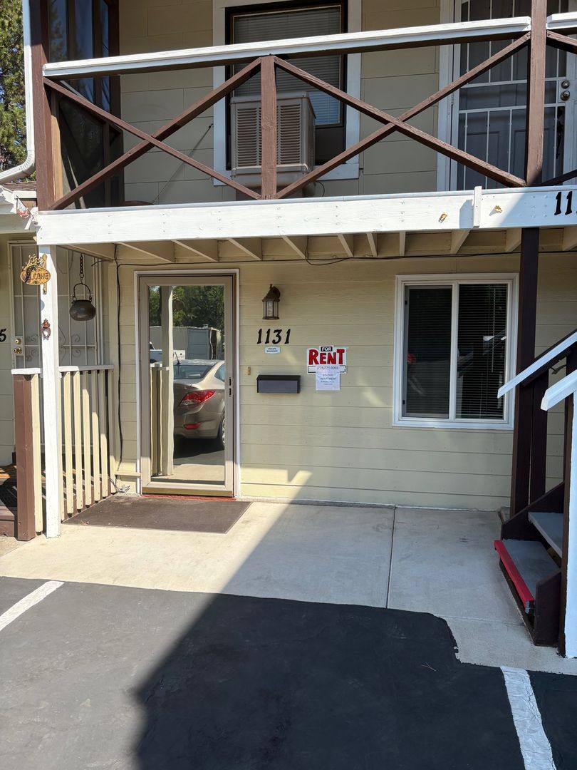 Apartment for rent at 1131 Hunter Lake Dr, Reno, NV 89509