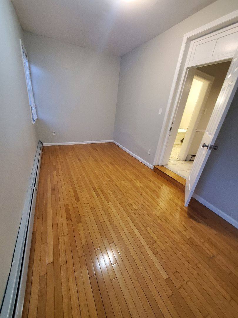 Apartment for rent at 41 Harmon St, Jersey City, NJ 07304
