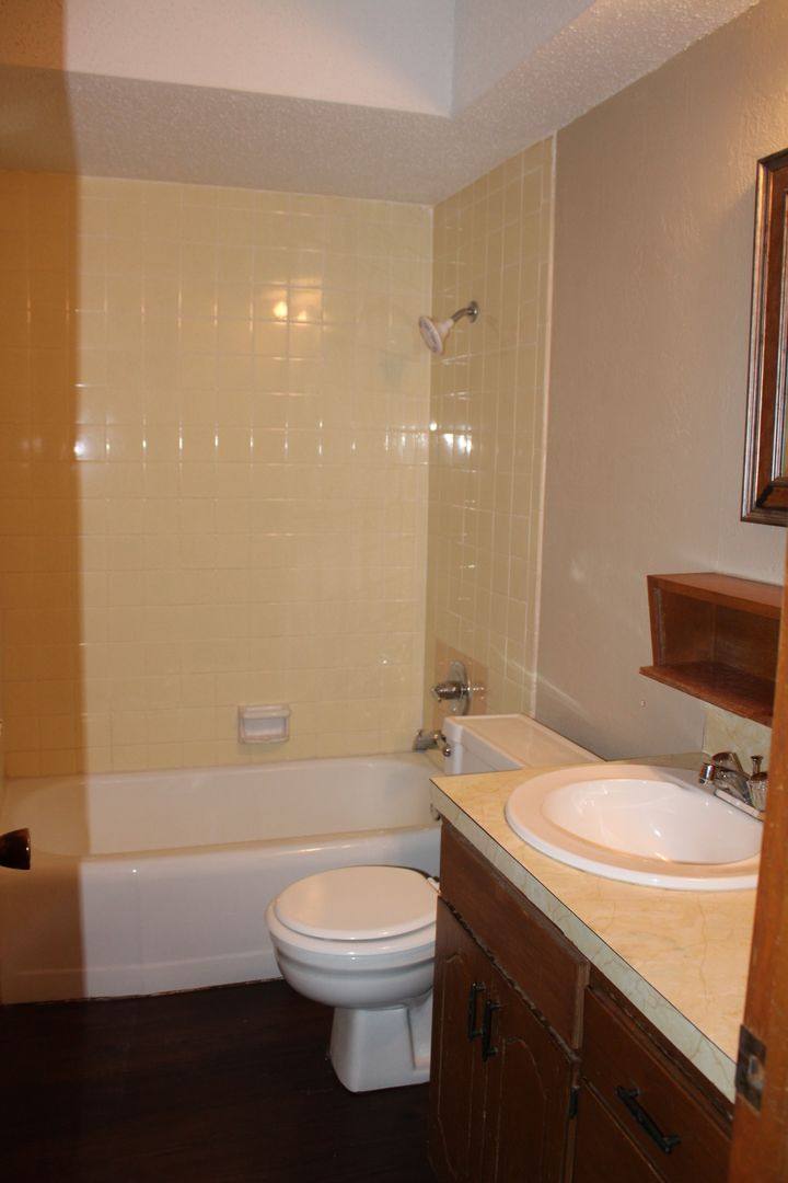 House for rent at 4010 SE 14th Place, Oklahoma City, OK 73115