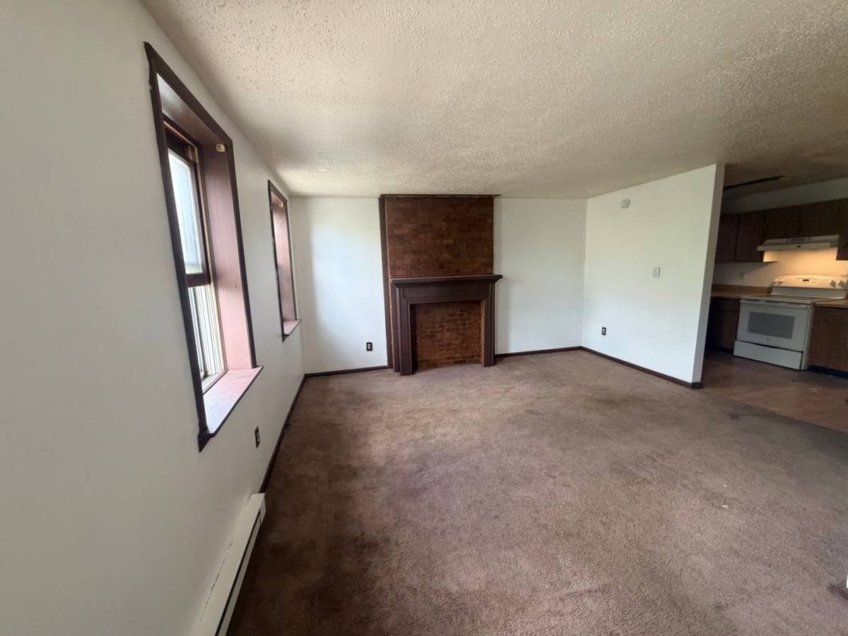 Apartment for rent at 355 Monroe St, Troy, NY 12180