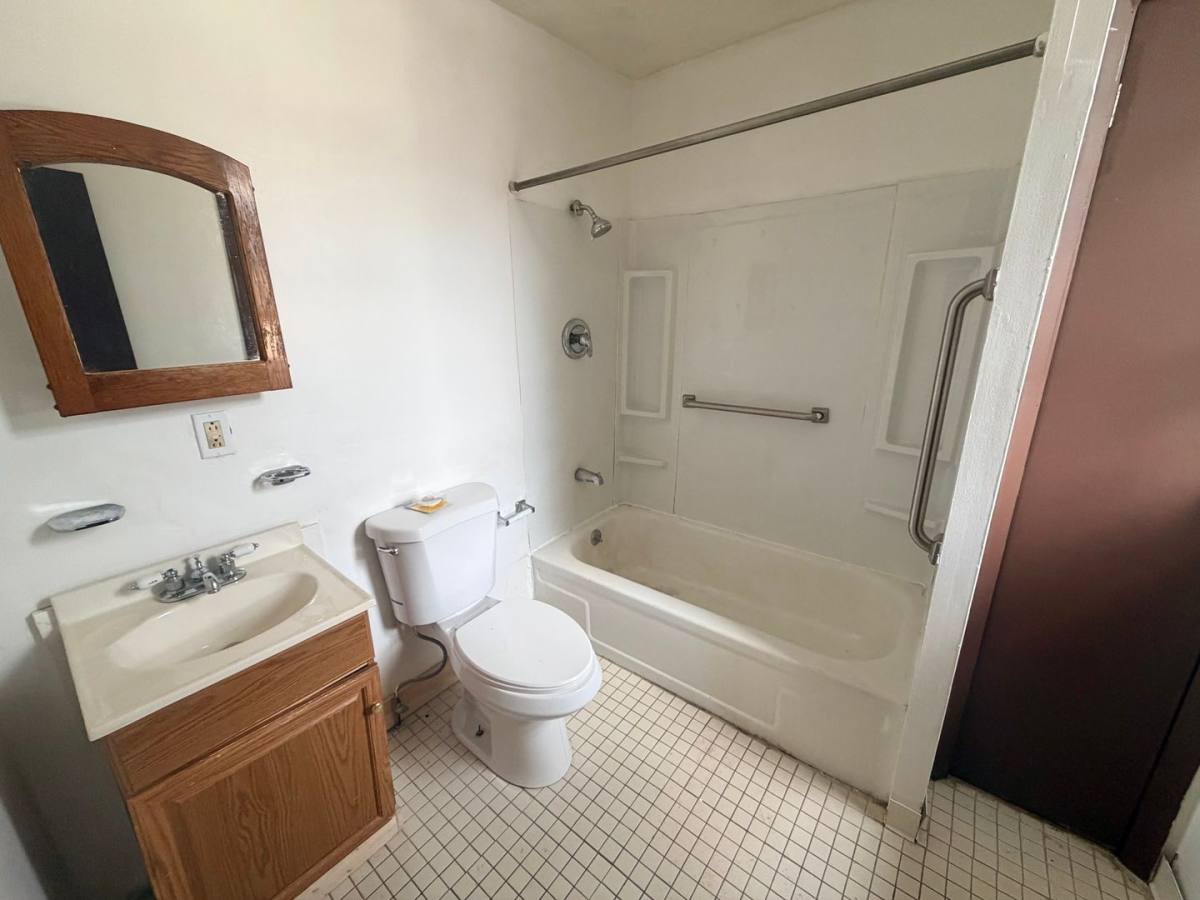 Apartment for rent at 355 Monroe St, Troy, NY 12180