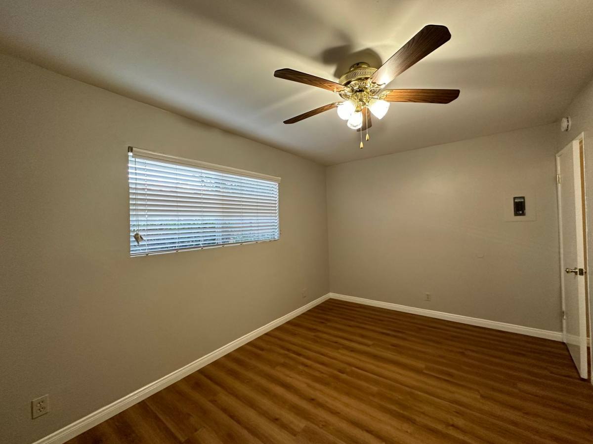 Apartment for rent at 521 S Granada Ave, Alhambra, CA 91801
