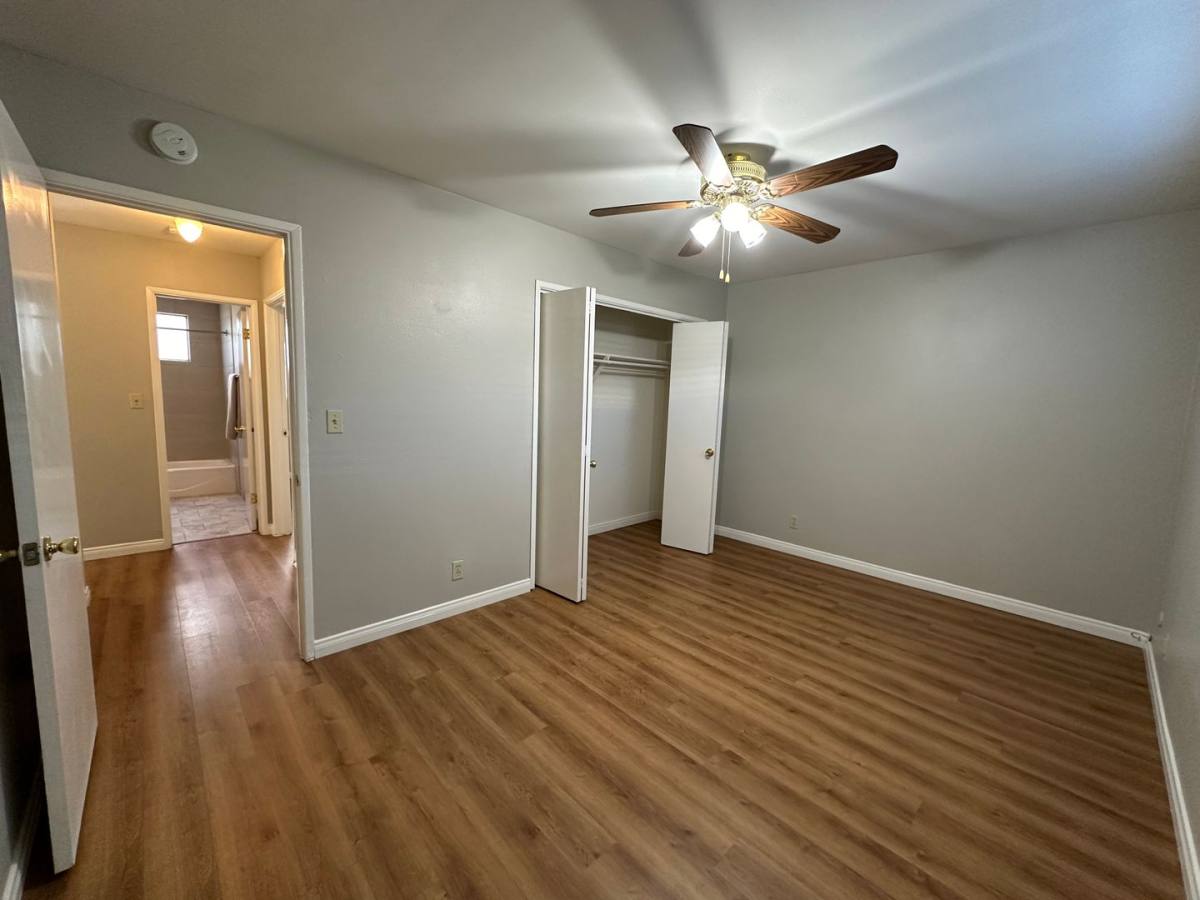 Apartment for rent at 521 S Granada Ave, Alhambra, CA 91801