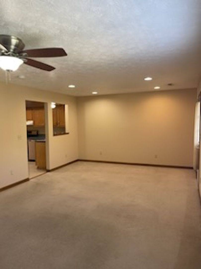 Townhouse for rent at 5210 Nesting Way, Charleston, WV 25313