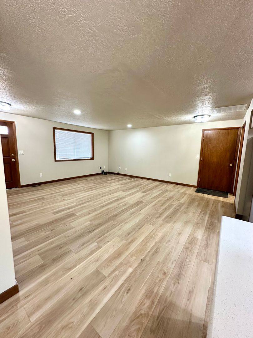 House for rent at 60215 Cheyenne Rd, Bend, OR 97702