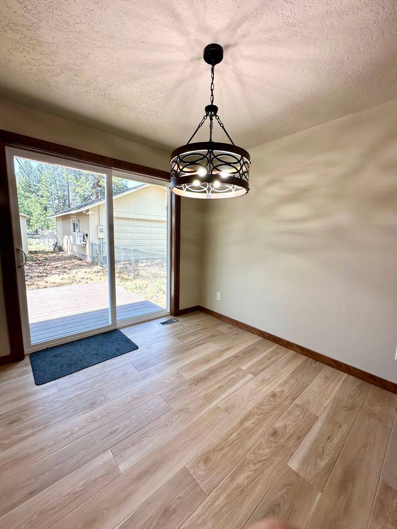 House for rent at 60215 Cheyenne Rd, Bend, OR 97702