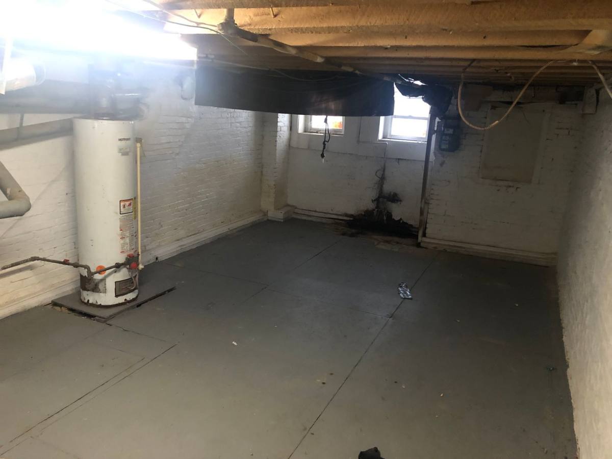 House for rent at 2221 E Preston St, Baltimore, MD 21213