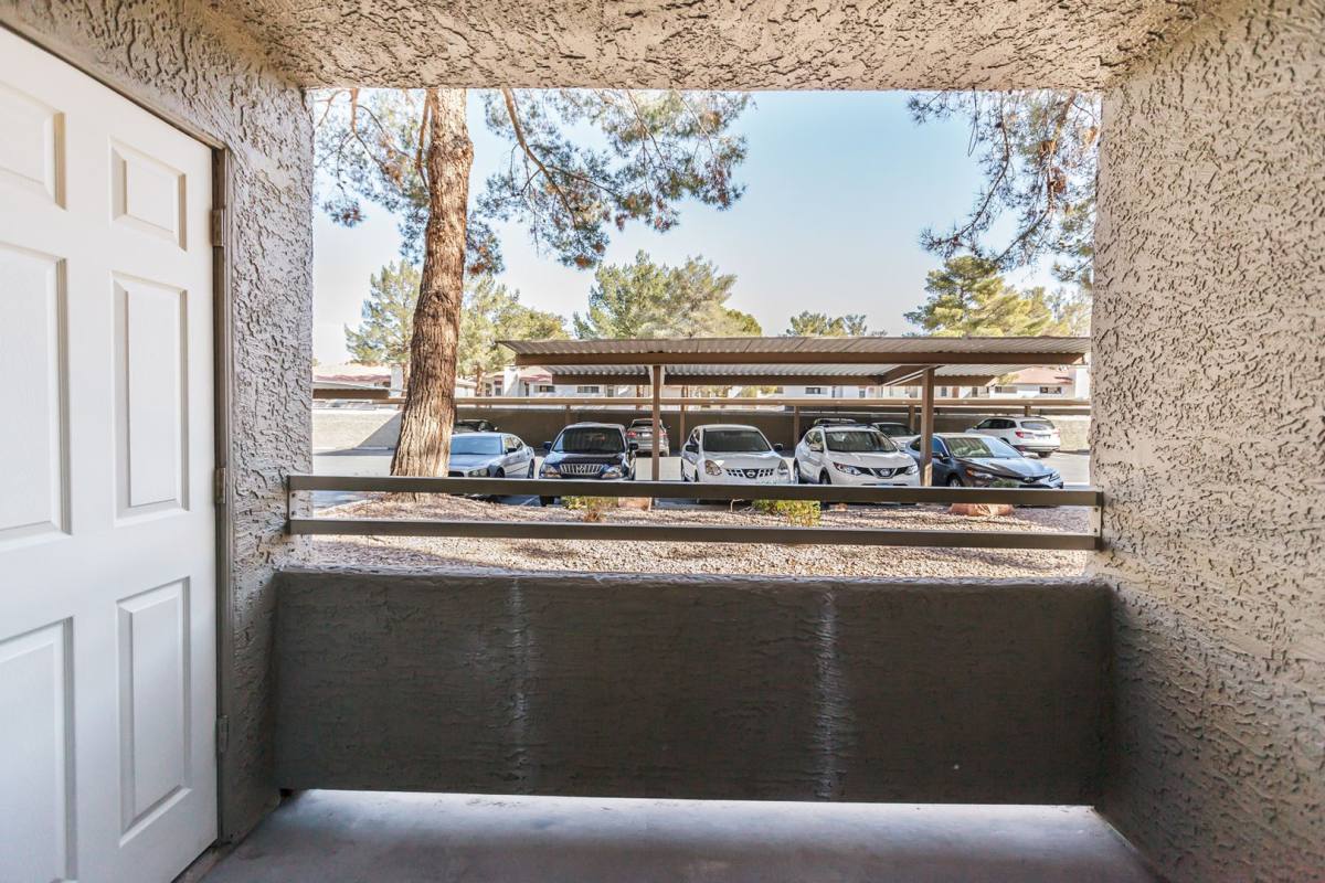 Condo for rent at 5036 S Rainbow Blvd, Las Vegas, NV 89118