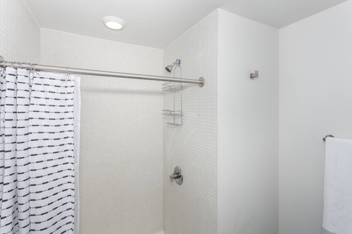 Apartment for rent at 520 Commerce, Wichita, KS 67202