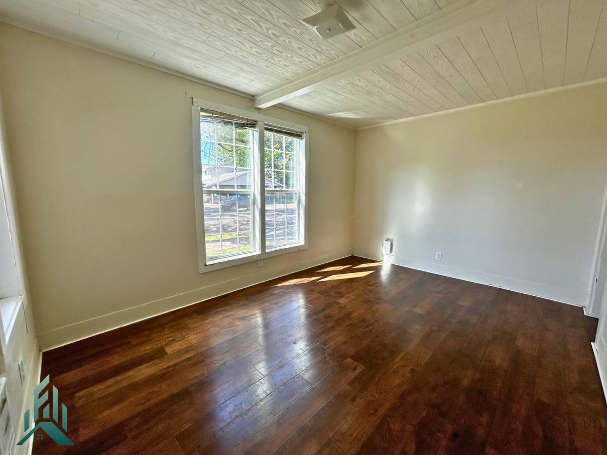 House for rent at 739 5th Ave SE, Albany, OR 97321