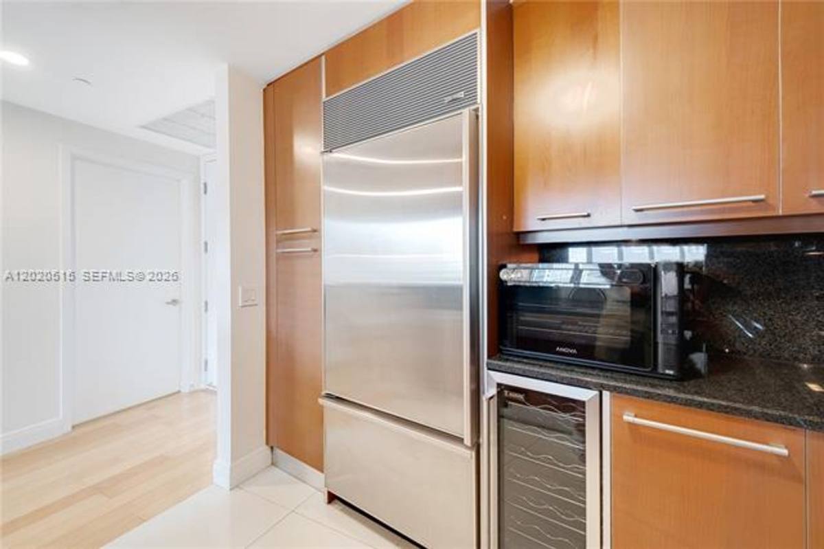 Condo for rent at 901 Brickell Key Blvd, Miami, FL 33131