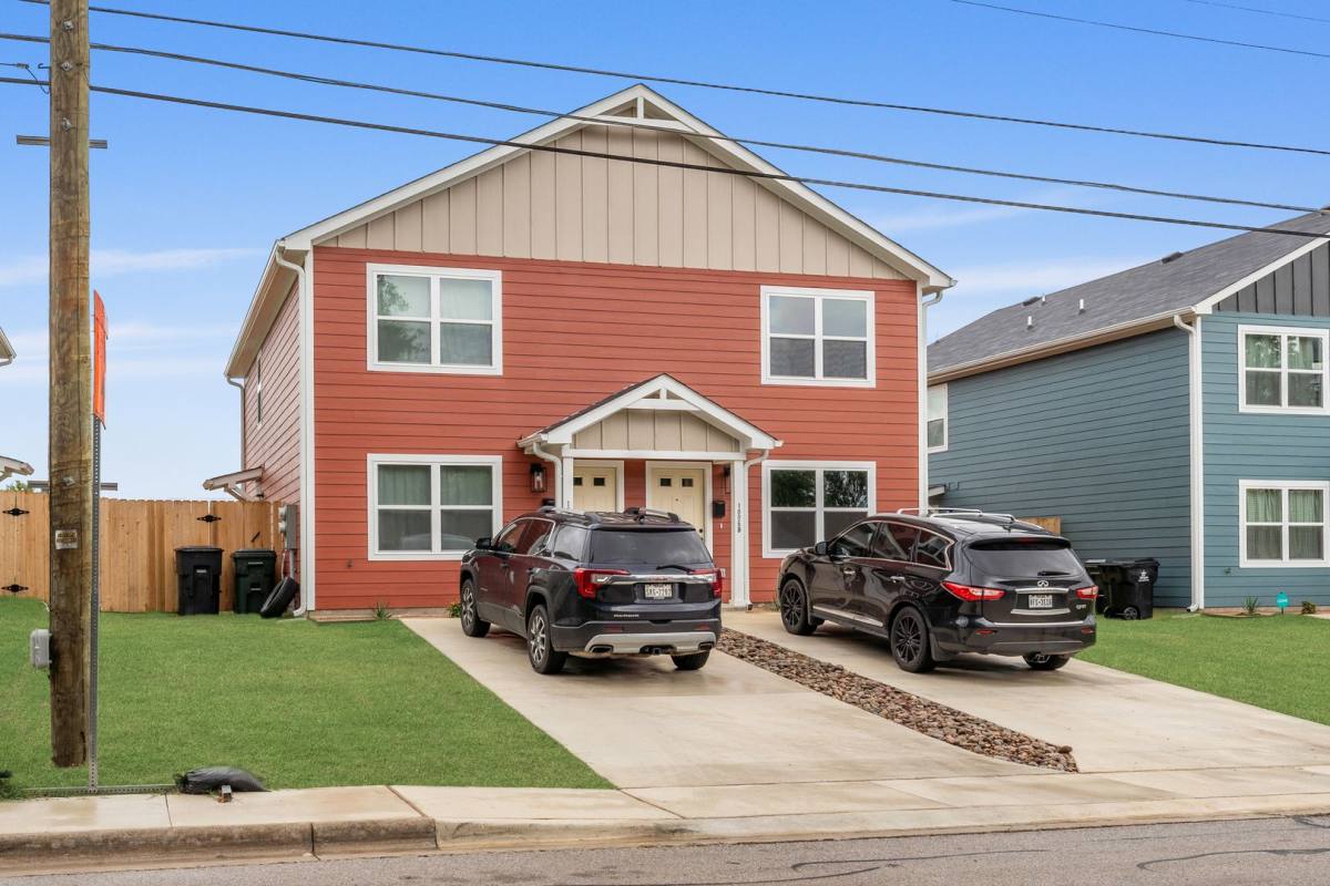Townhouse for rent at 1005 S 26th St, Temple, TX 76501