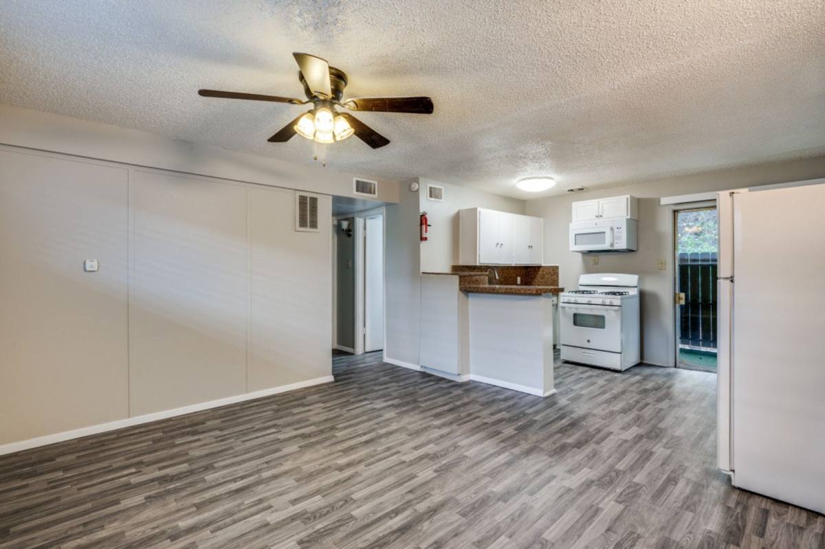 Apartment for rent at 2213 Capri Dr, Fort Worth, TX 76114