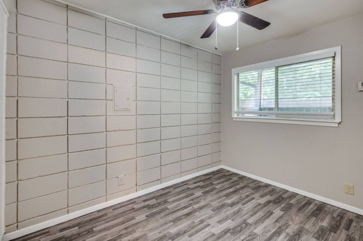 Apartment for rent at 2213 Capri Dr, Fort Worth, TX 76114