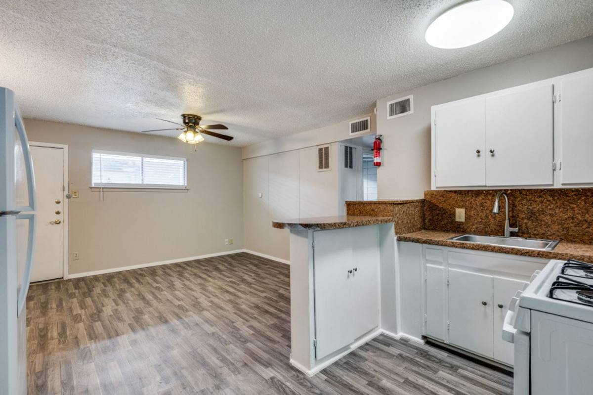 Apartment for rent at 2213 Capri Dr, Fort Worth, TX 76114