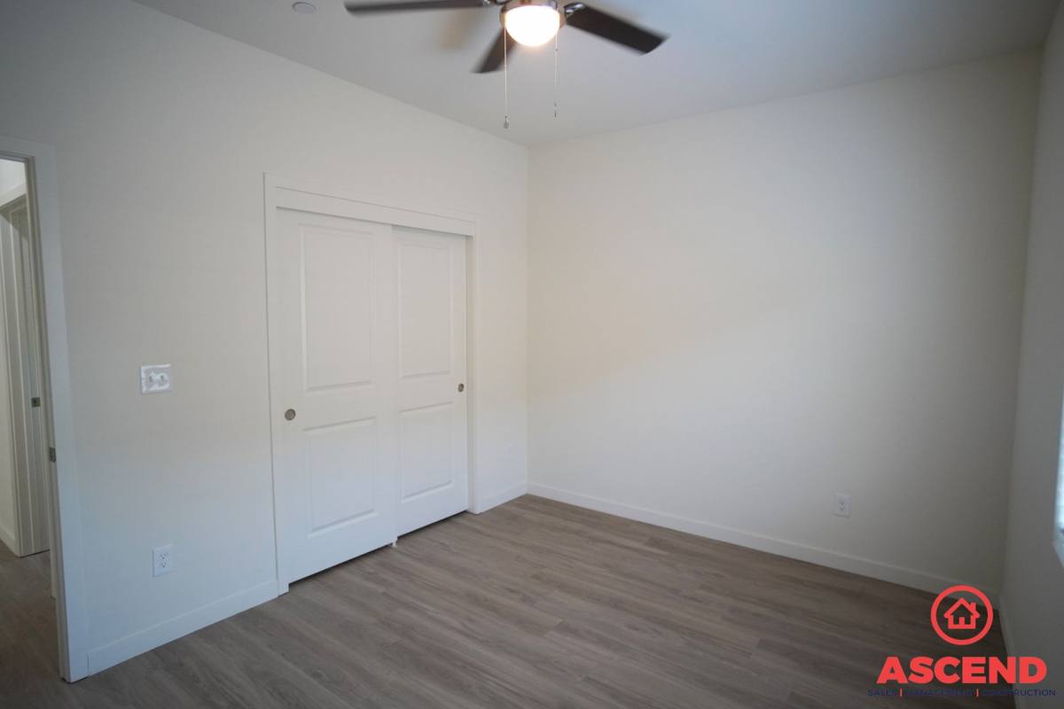 Apartment for rent at 8509 Grandy St, Bakersfield, CA 93314