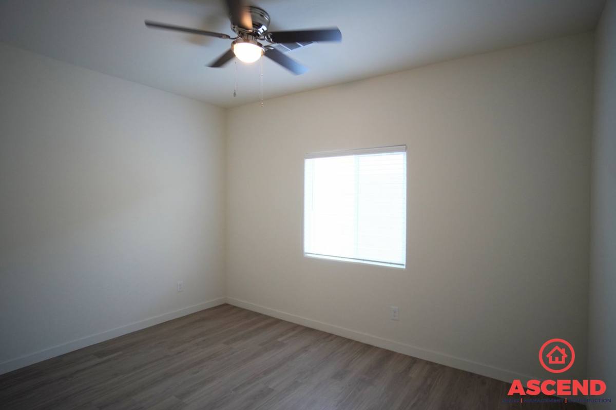 Apartment for rent at 8509 Grandy St, Bakersfield, CA 93314