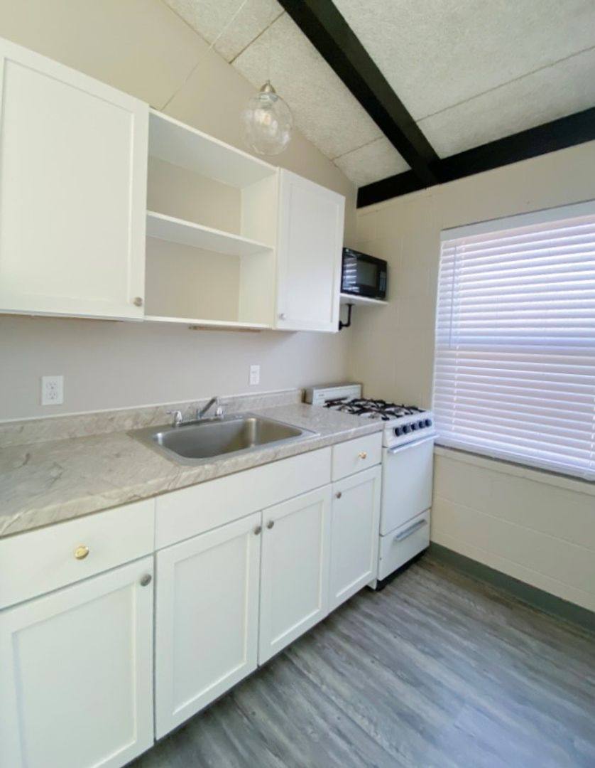 Apartment for rent at 1913 Anderson Ave, Manhattan, KS 66502