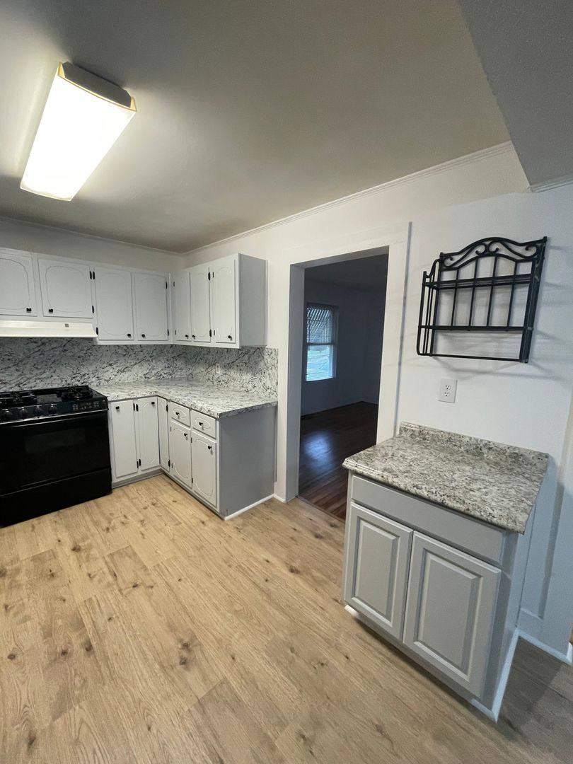 House for rent at 118 W Harrison Ave, Gastonia, NC 28052