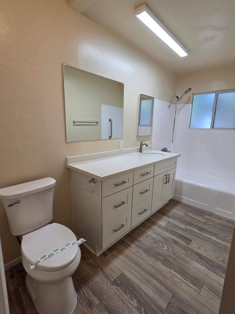 Apartment for rent at 314-318 W Cypress Ave, El Cajon, CA 92020