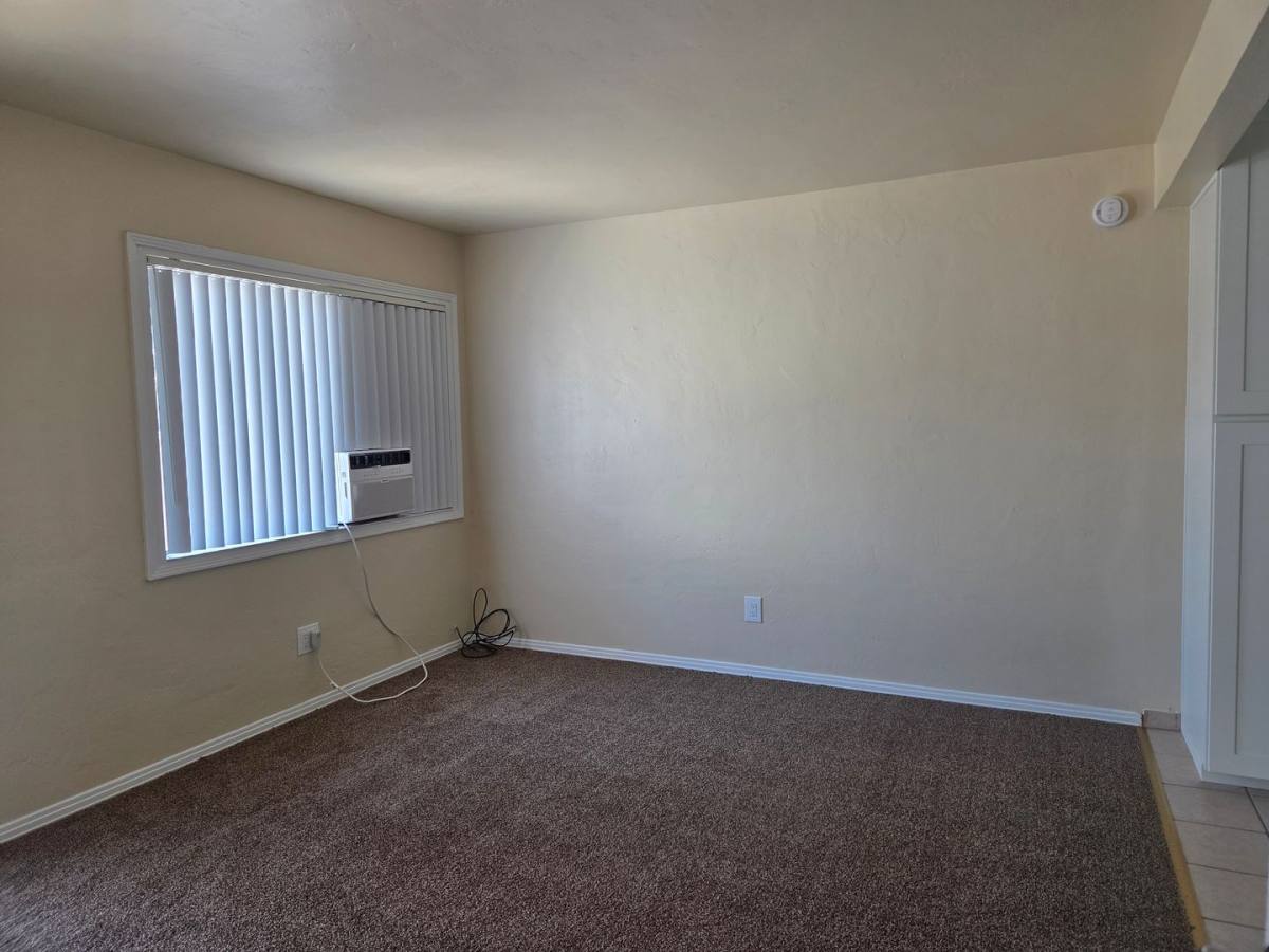 Apartment for rent at 314-318 W Cypress Ave, El Cajon, CA 92020