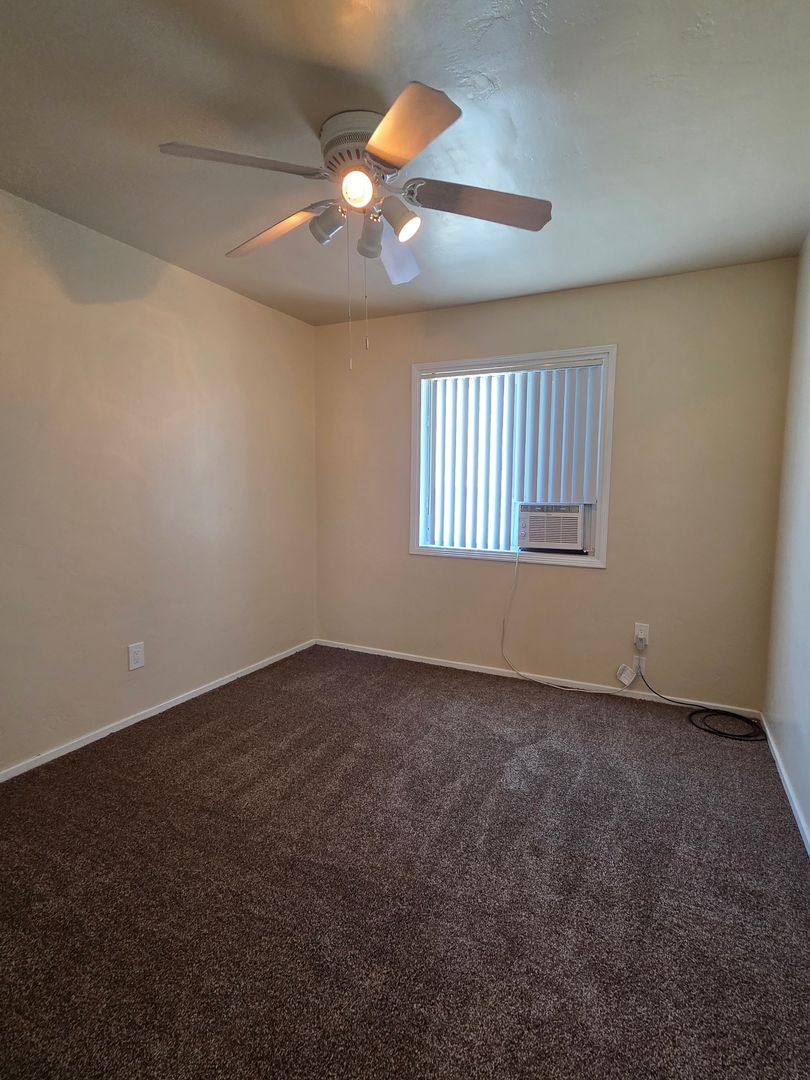 Apartment for rent at 314-318 W Cypress Ave, El Cajon, CA 92020