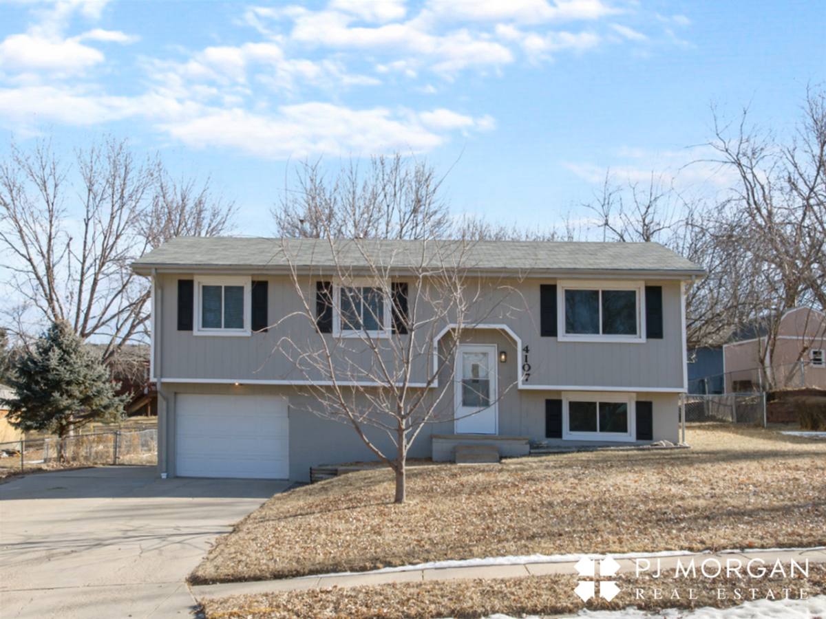 House for rent at 4107 N 213th Circle, Elkhorn, NE 68022