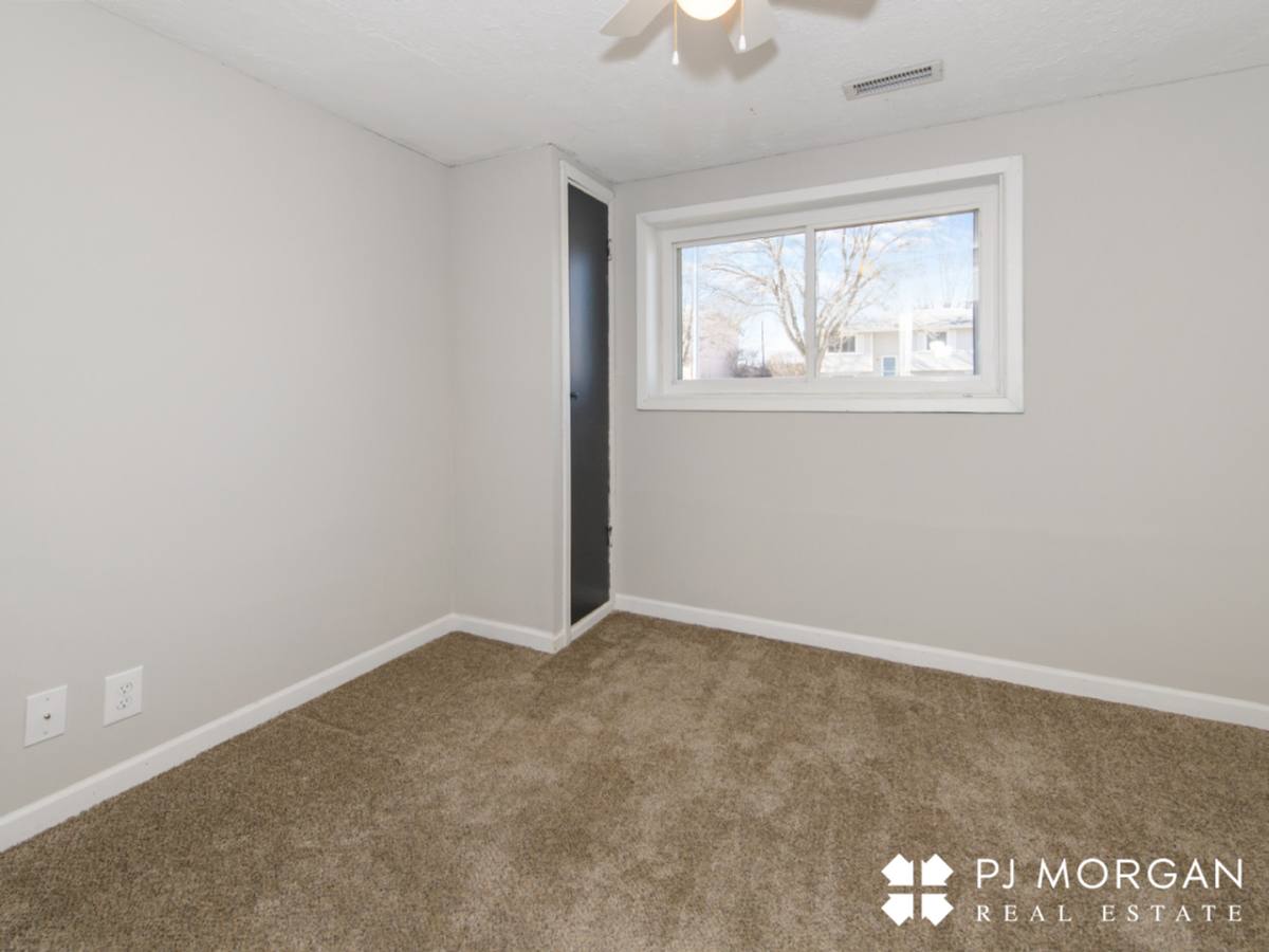 House for rent at 4107 N 213th Circle, Elkhorn, NE 68022