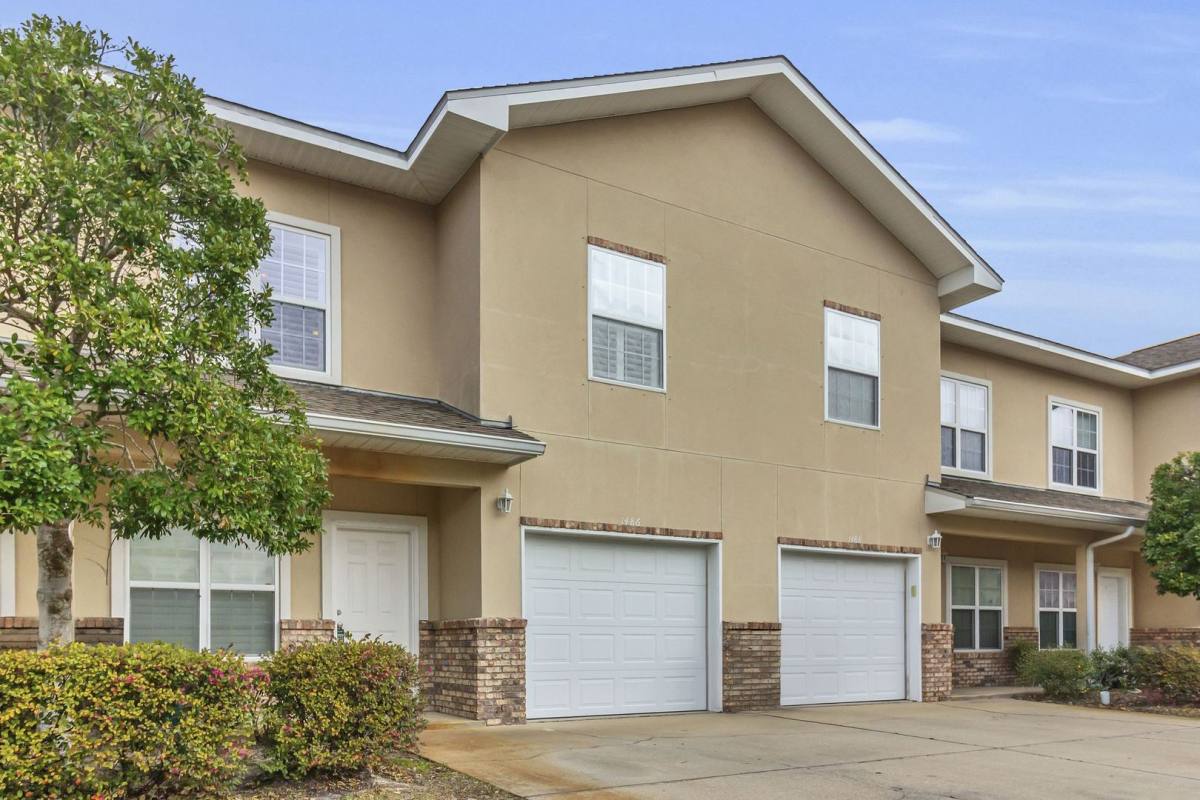 House for rent at 1486 Bentley Circle, Fort Walton Beach, FL 32547