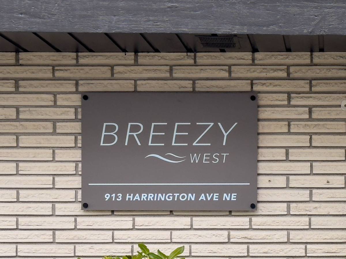Apartment for rent at 913 Harrington Ave NE, Renton, WA 98056