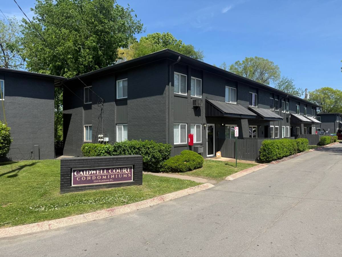 Apartment for rent at 550 Harding Place, Nashville, TN 37211
