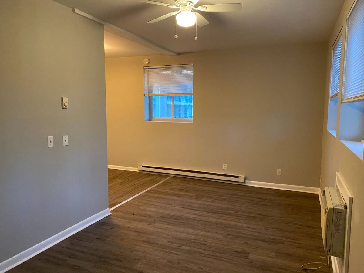 Apartment for rent at 550 Harding Place, Nashville, TN 37211