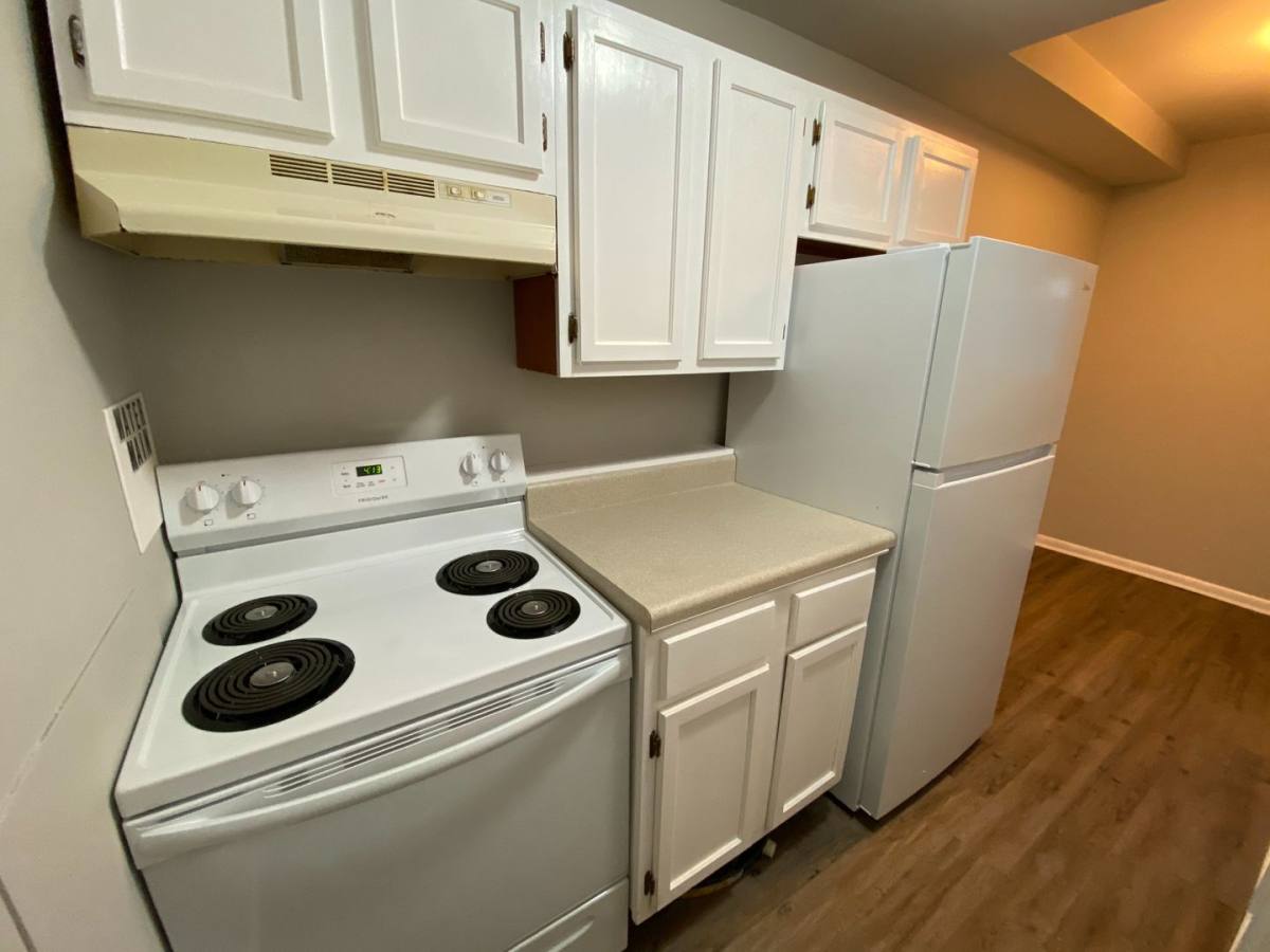 Apartment for rent at 550 Harding Place, Nashville, TN 37211