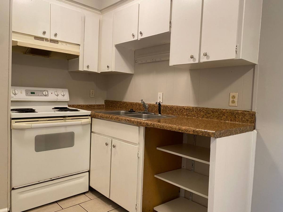 Apartment for rent at 323 Forest Park Rd, Madison, TN 37115