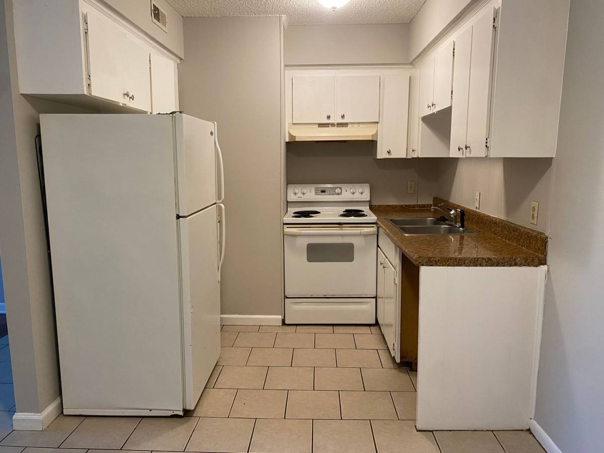 Apartment for rent at 323 Forest Park Rd, Madison, TN 37115