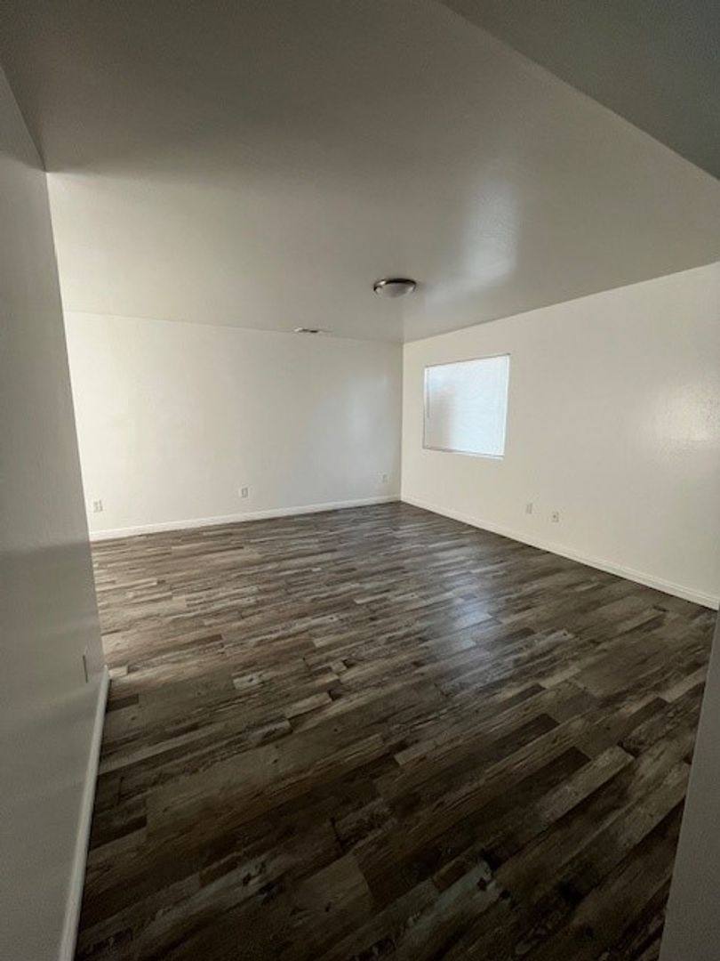 Apartment for rent at 931 Monterey St A-D, Bakersfield, CA 93305