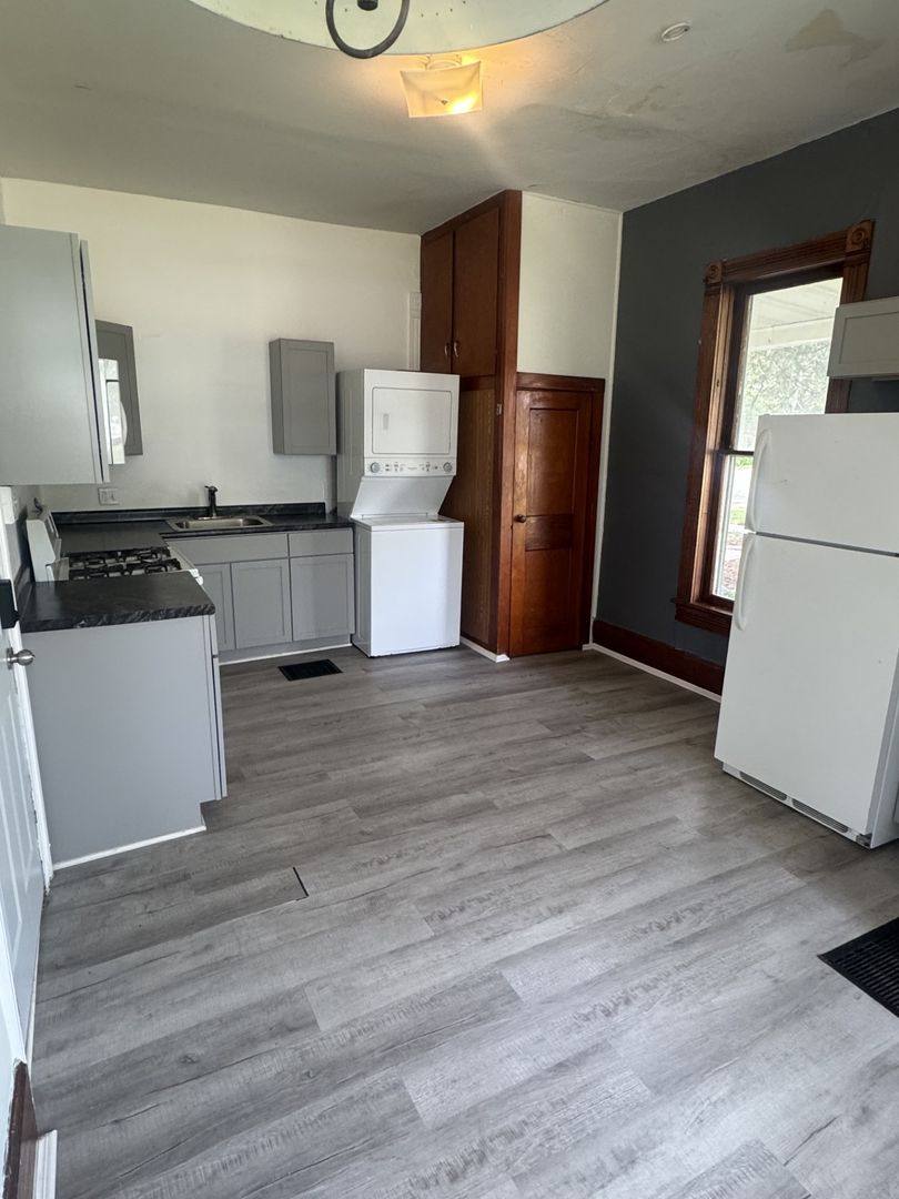 Apartment for rent at 6801 Lexington Ave, Lincoln, NE 68505