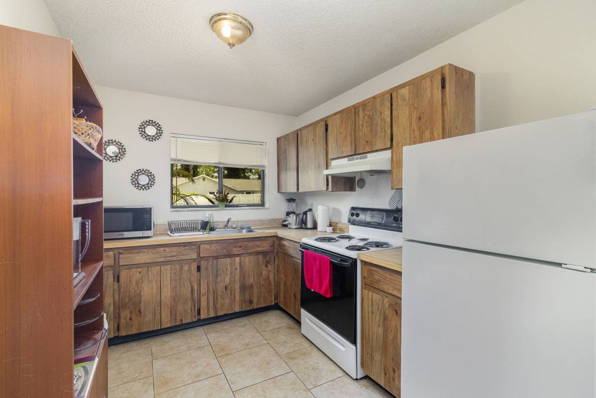 House for rent at 800 Starland St SE, Palm Bay, FL 32909