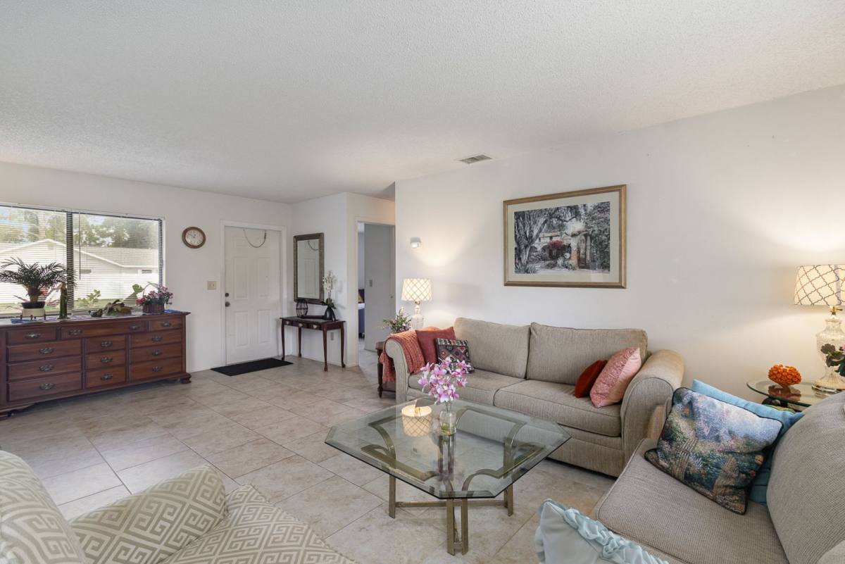 House for rent at 800 Starland St SE, Palm Bay, FL 32909