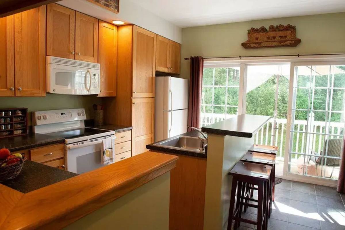 Townhouse for rent at 46 Barrister Dr, White River Junction, VT 05001