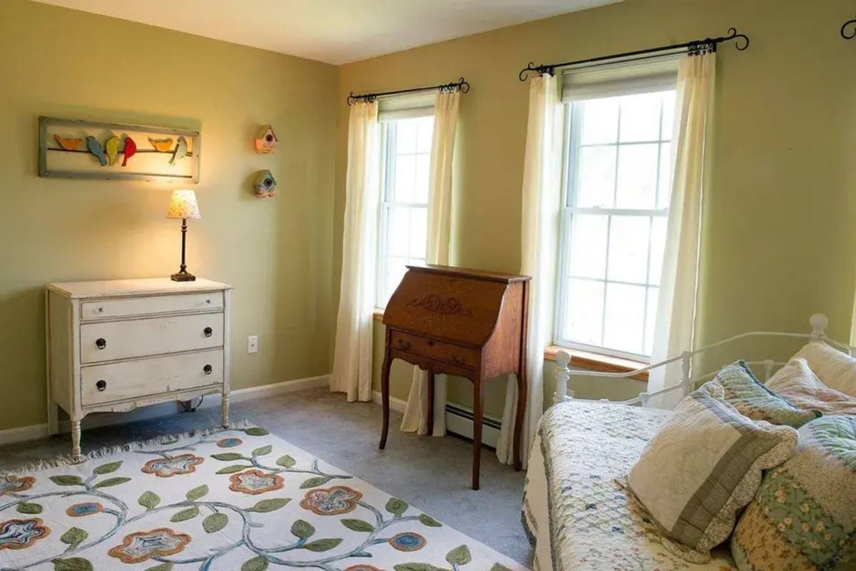 Townhouse for rent at 46 Barrister Dr, White River Junction, VT 05001