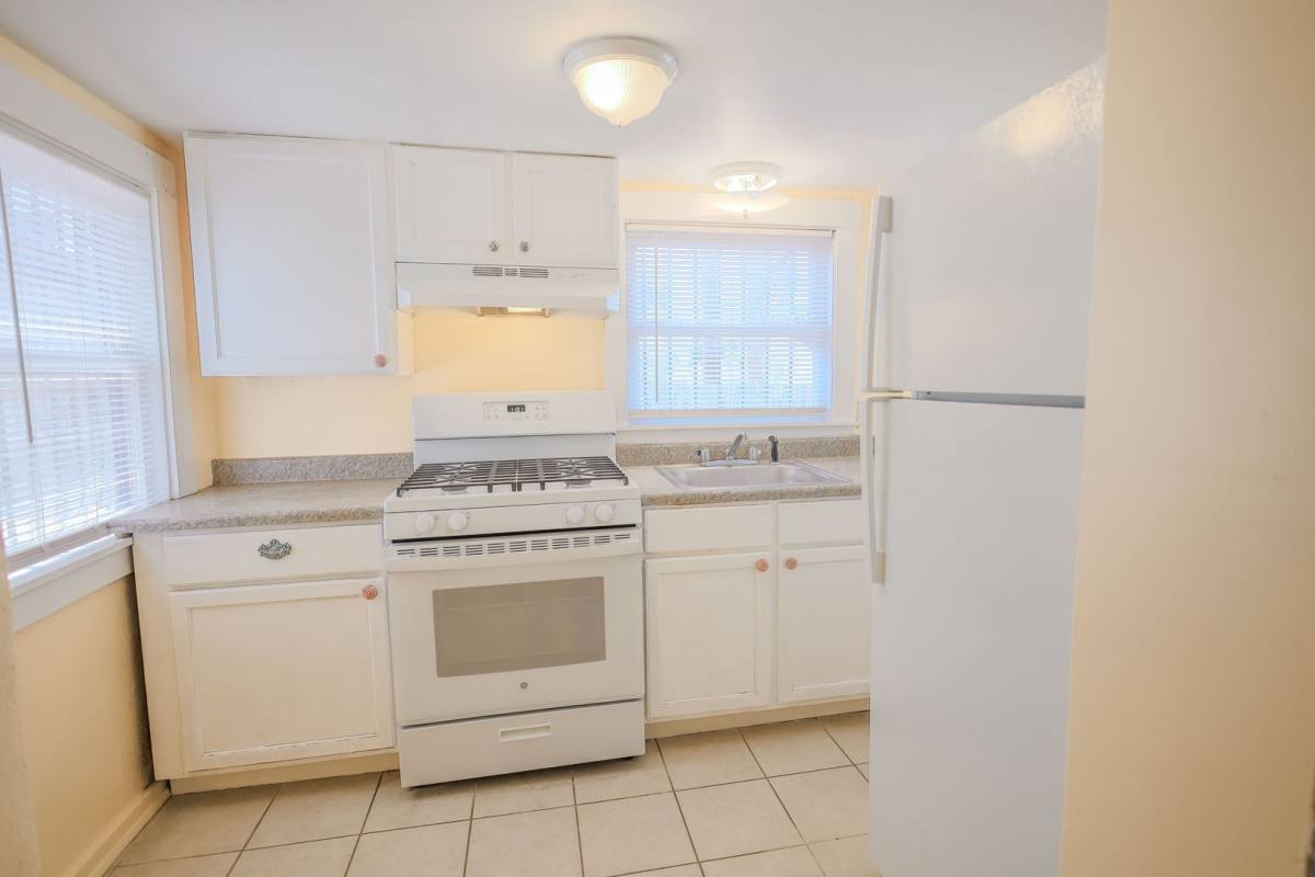 House for rent at 317 N Santa Rita Ave, Tucson, AZ 85719