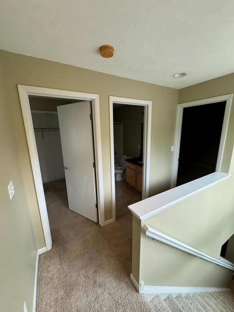 Townhouse for rent at 10335 Detroit Ave, Cleveland, OH 44102